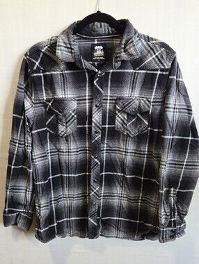 Route 66 Dark Plaid Flannel Long Sleeve Large